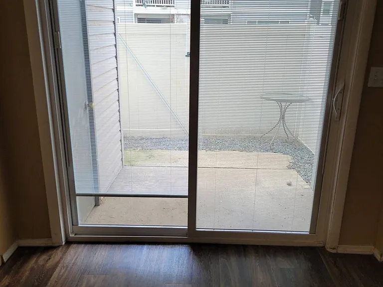 1715 Center Ave #1 — Photo 13
