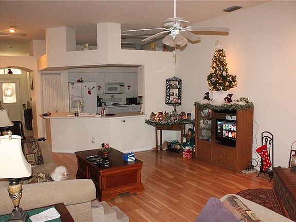 3rd image of 3301 Red Mulberry Ct