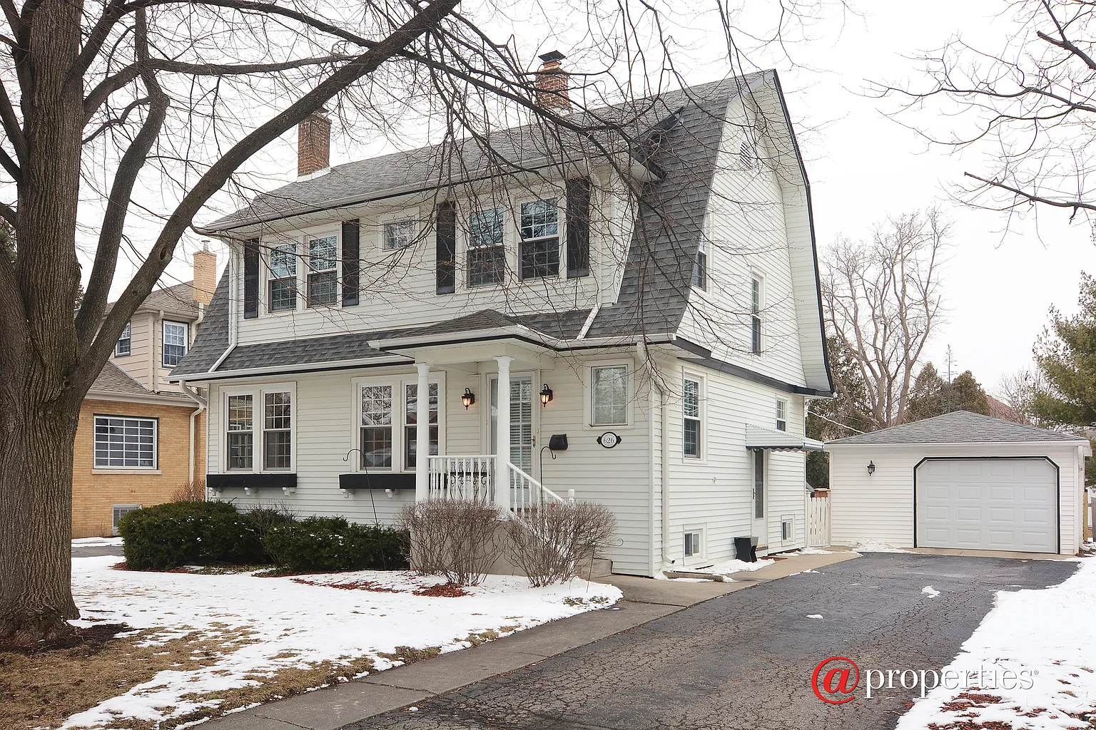 626 W Campbell St photo 1