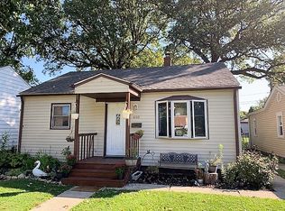410 Park Dr, Joliet, IL