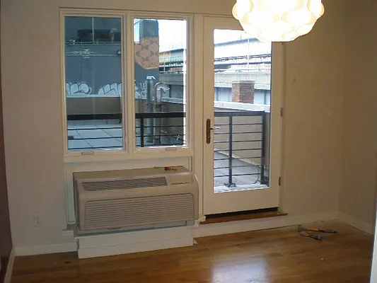 Rented by 774 Franklin Ave | media 14