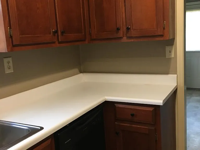 2403 Poincianna St SW — Photo 8