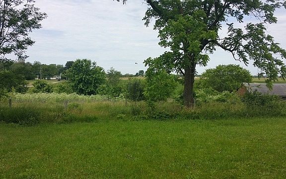 3rd image of 1694 E State Road 26