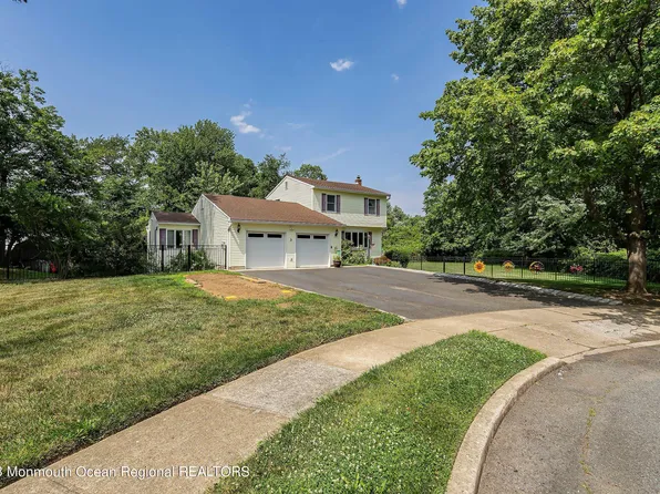 3 Kim Court, Hazlet, NJ 07730