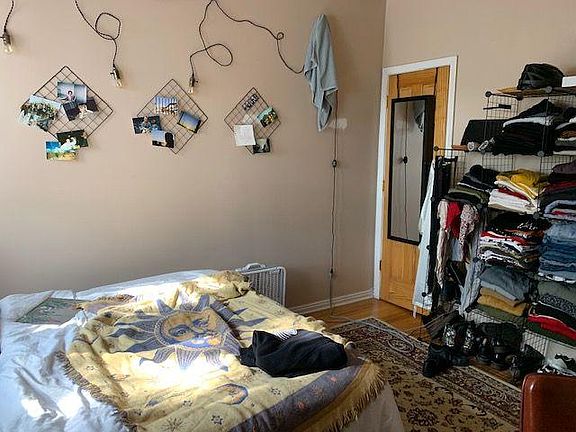 5th image of 2218 N Saint Louis Ave #2C