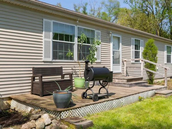 13625 8th St, Mishawaka, IN 46544