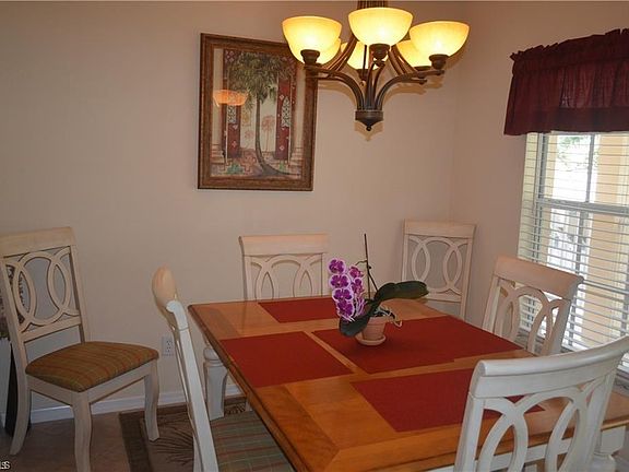 4th image of 781 781 Wiggins Lake Dr #205