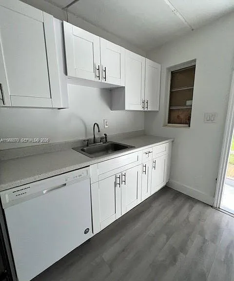 1220 NW 3rd Ct — Photo 17