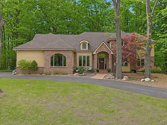 2nd image of 10481 S Monaco Way