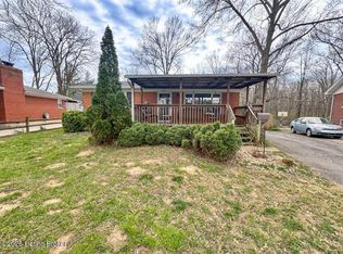 6618 South Dr, Louisville, KY 40272