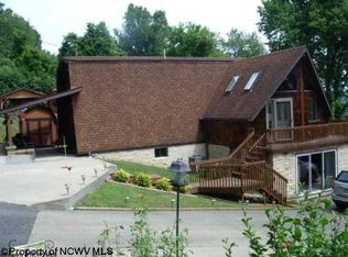 52 Barclay Dr, Morgantown, WV 26508