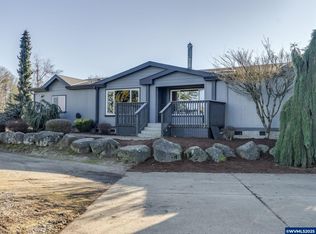 10537 Matthieu Ln NE, Aurora, OR 97002