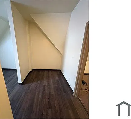 1 bed, 320 sqft, $1,255 — Photo 3