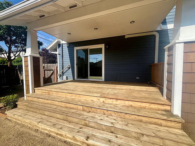 4017 NE Roselawn St — Photo 22