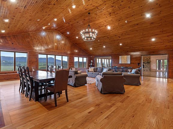 41st image of 1020 Thomas Rd