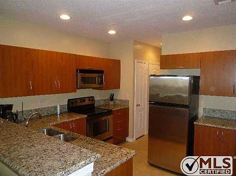 5th image of 156 SW Peacock Blvd APT 29-203
