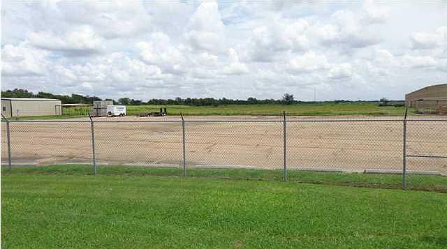 2nd image of 270 Industrial Dr