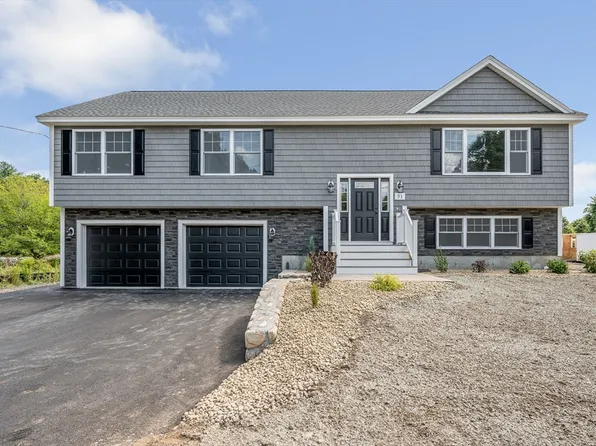 31 Baremeadow St, Methuen, MA 01844