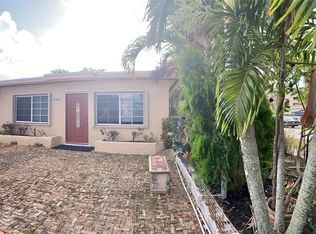 200 NW 27th Ter, Fort Lauderdale, FL 33311