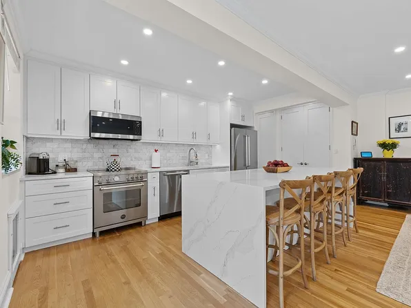 162-21 Powells Cove Blvd #4J, Queens, NY 11357