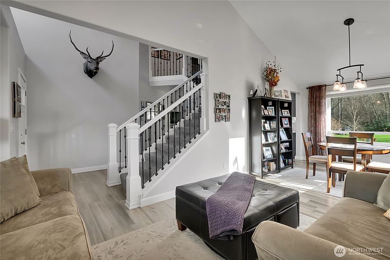 5th image of 7413 166th Avenue E