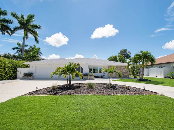 403 Grenada Ave, Naples, FL 34113