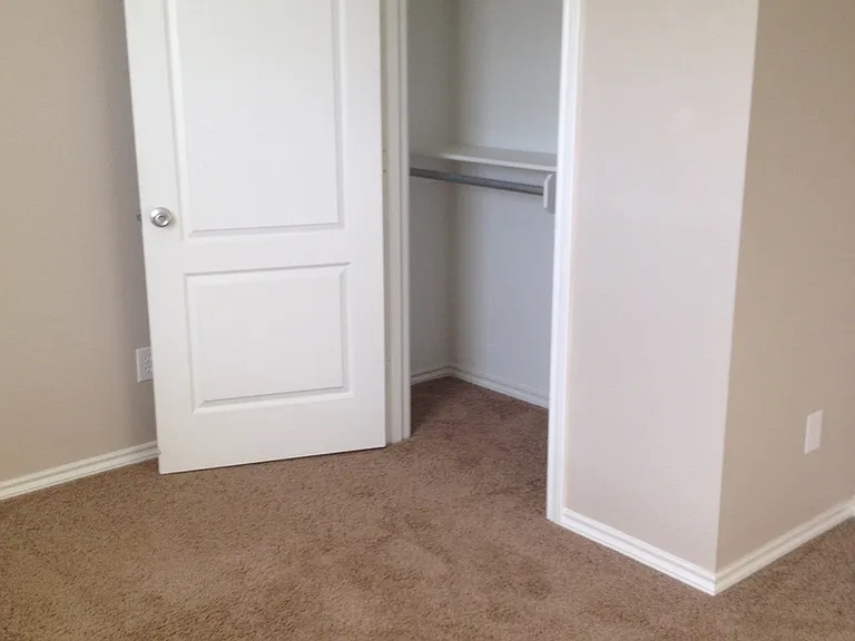 Coming Soon: 2 Bedroom Duplex in Lindale! — Photo 15