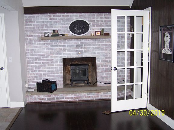 3rd image of 5 Sanhurst Dr