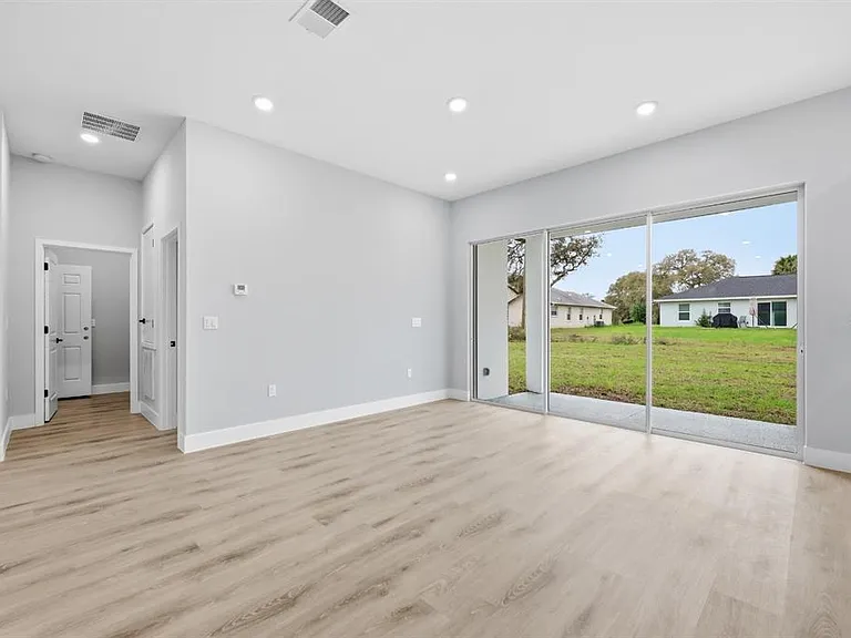13975 SW 27th Court Rd — Photo 14