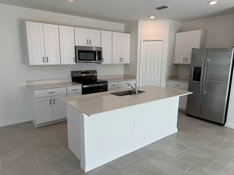 11843 Cloverly Ln — Photo 12