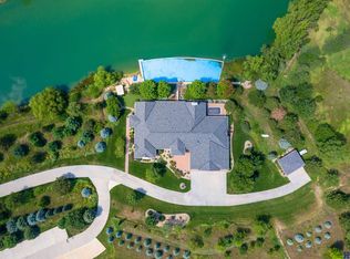 1548 336th Rd, Seward, NE 68434