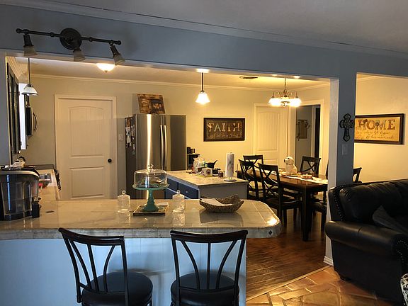 4th image of 2933 Woodland Cir