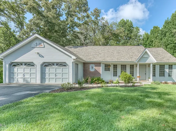 3425 Street Dr, Johnson City, TN 37604