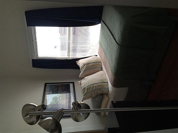 4th image of 2407 N Clybourn Ave APT 4F