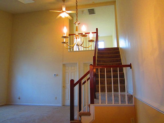 5th image of 1200 Corkwood Cir