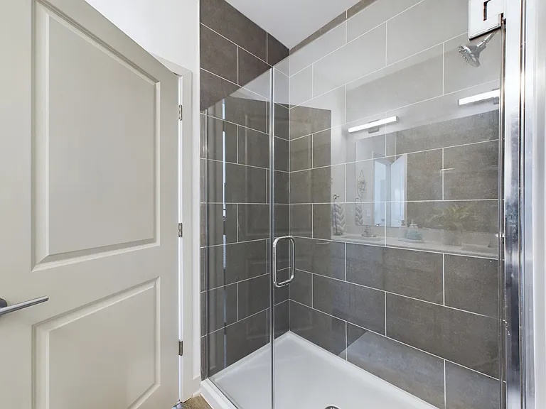 Greenview — Photo 28