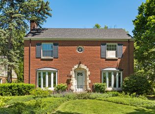 905 Burns Ave, Flossmoor, IL