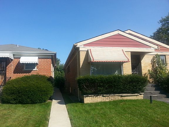 4th image of 8851 S Prairie Ave
