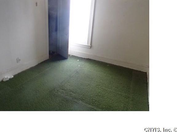 4th image of 191-93 Parkside Ave