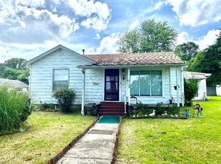 807 N Division St, Morrilton, AR 72110