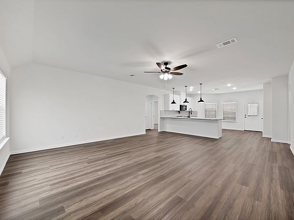 4th image of 128 Sedona Creek Ct