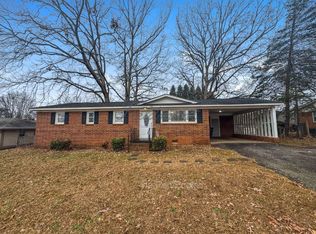 111 S Buckhorn Rd, Greenville, SC 29609
