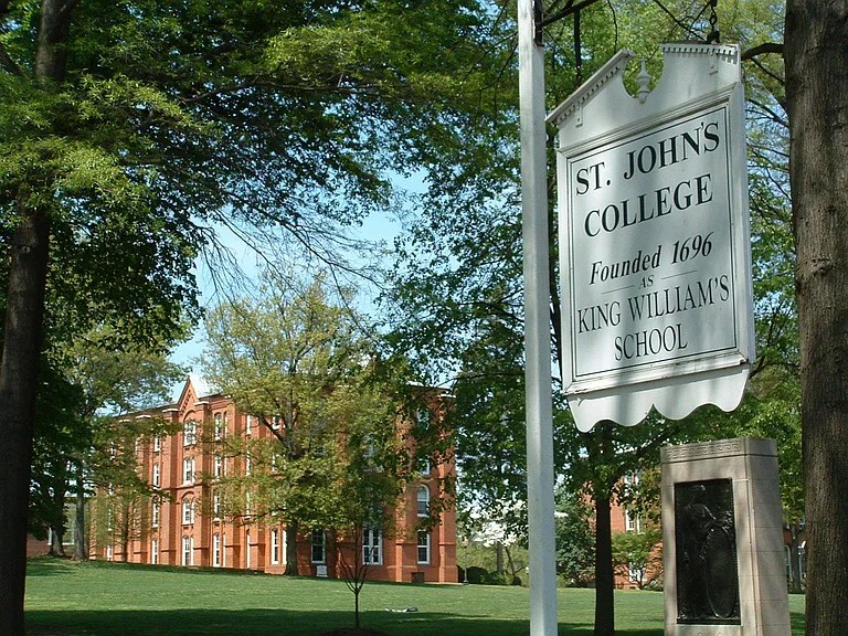 The home is located within a mile of the U.S. Naval Academy and St. Johns College. St. Johns is the 3rd oldest school of higher education in the U.S.