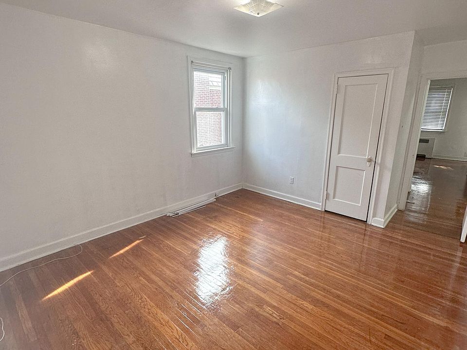 1st image of 1227 Passmore St Floor 2