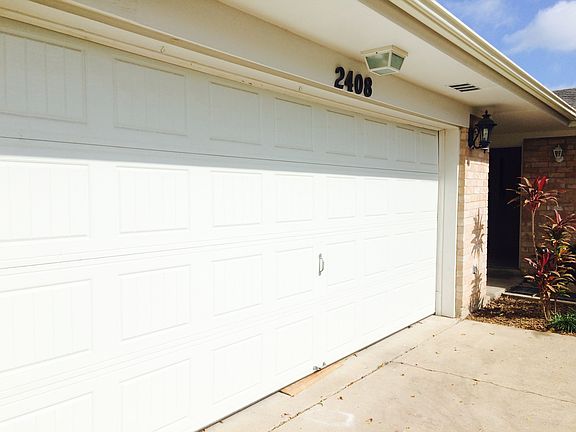 2nd image of 2408 Harvey Dr