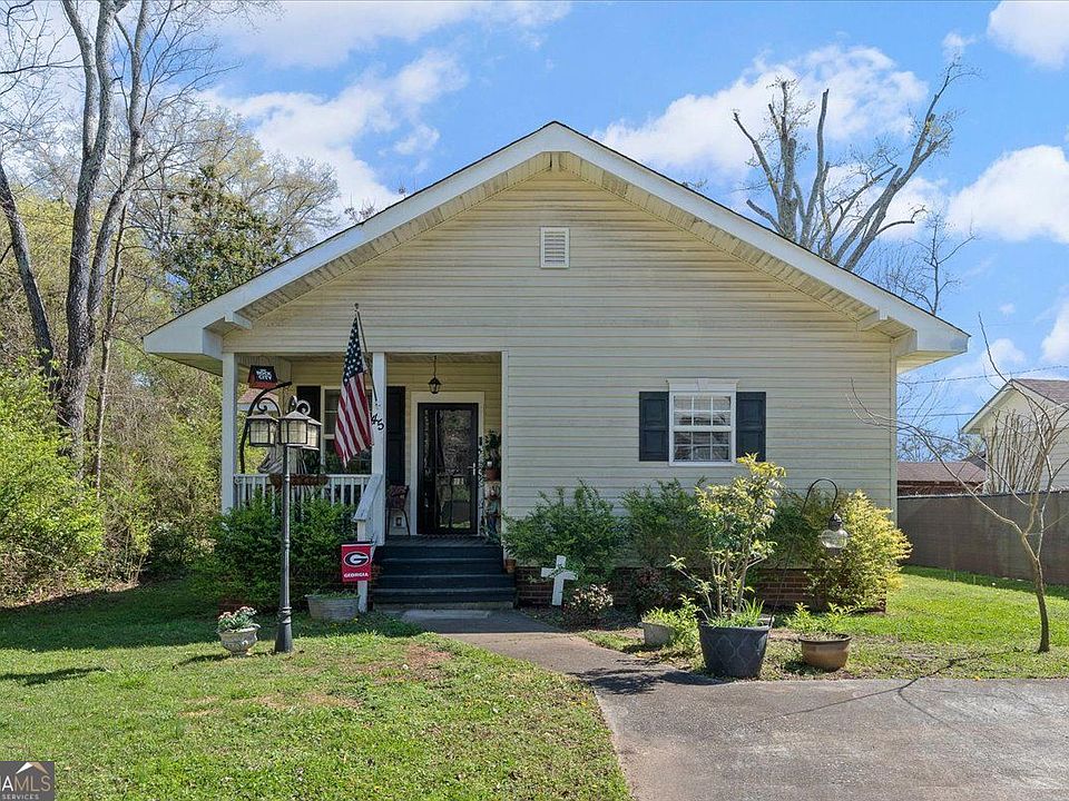 1st image of 45 Shannon Rd NE