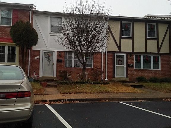 3rd image of 2811 Hogan Ct