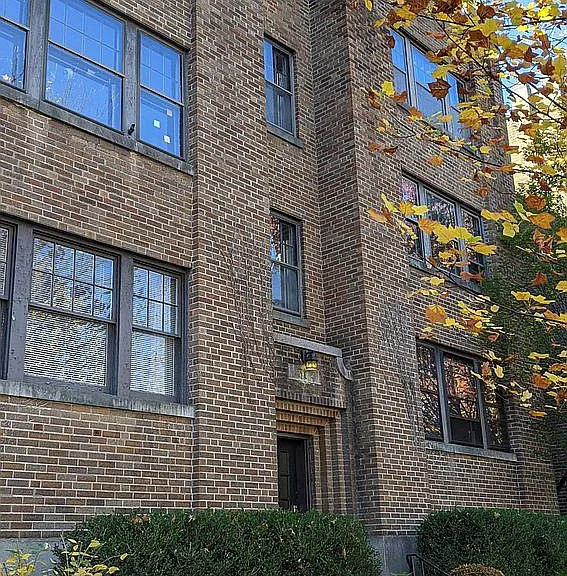 1304 Everett Ave #3 — Photo 1
