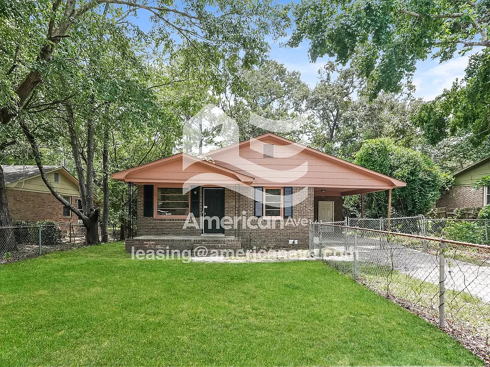 144 Charmont Dr