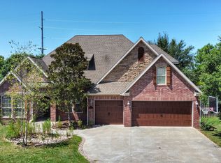 1501 NE Greenbrier Ct, Bentonville, AR 72712